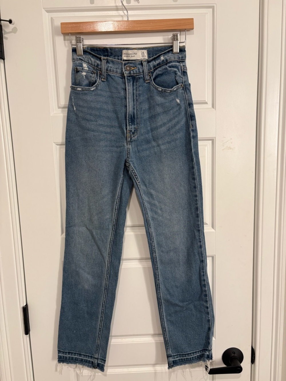 Abercrombie & Fitch Ankle Straight Jeans Size 24 High Rise 25" inseam